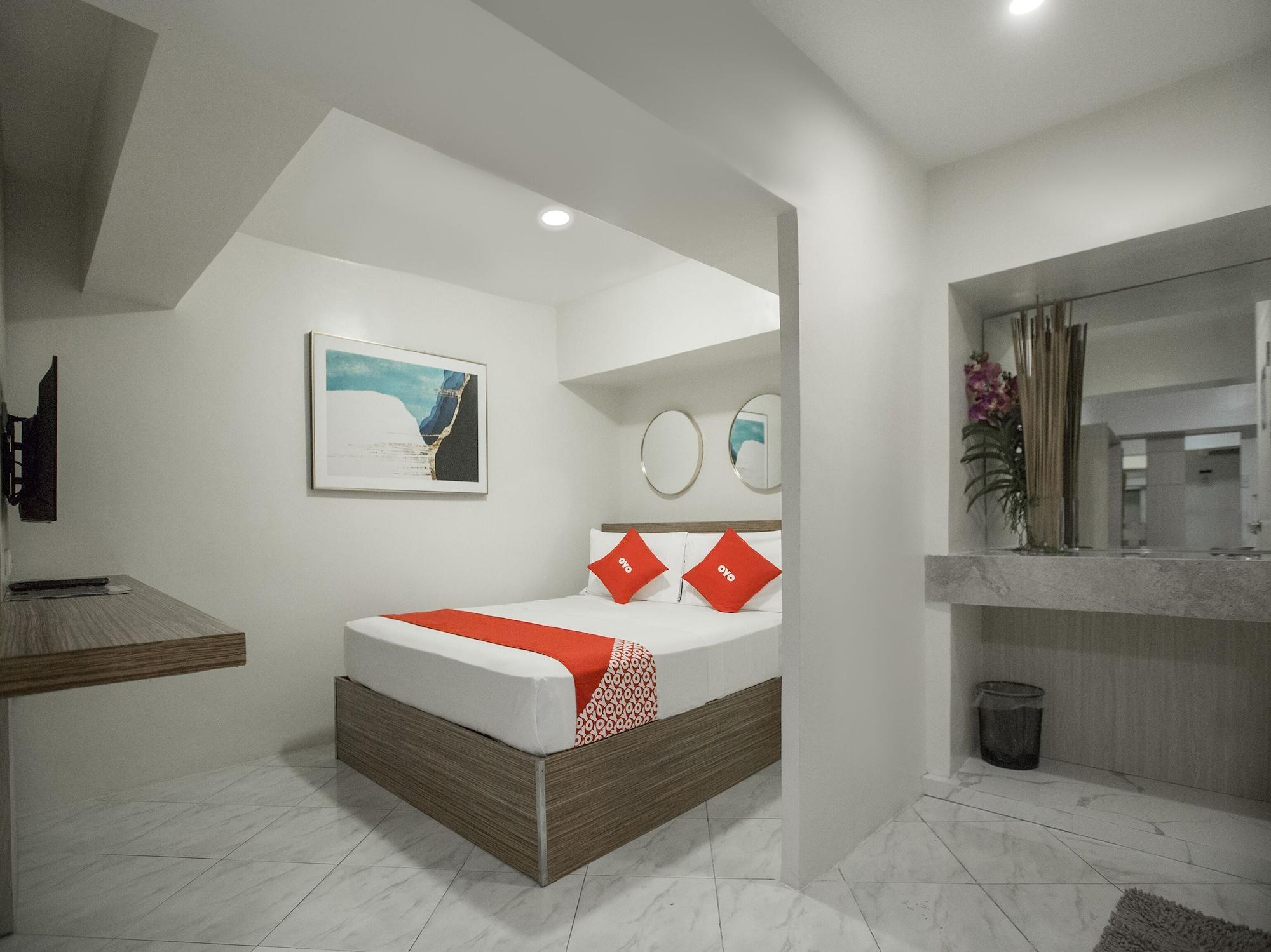 Circuit Hostel Makati City Екстериор снимка