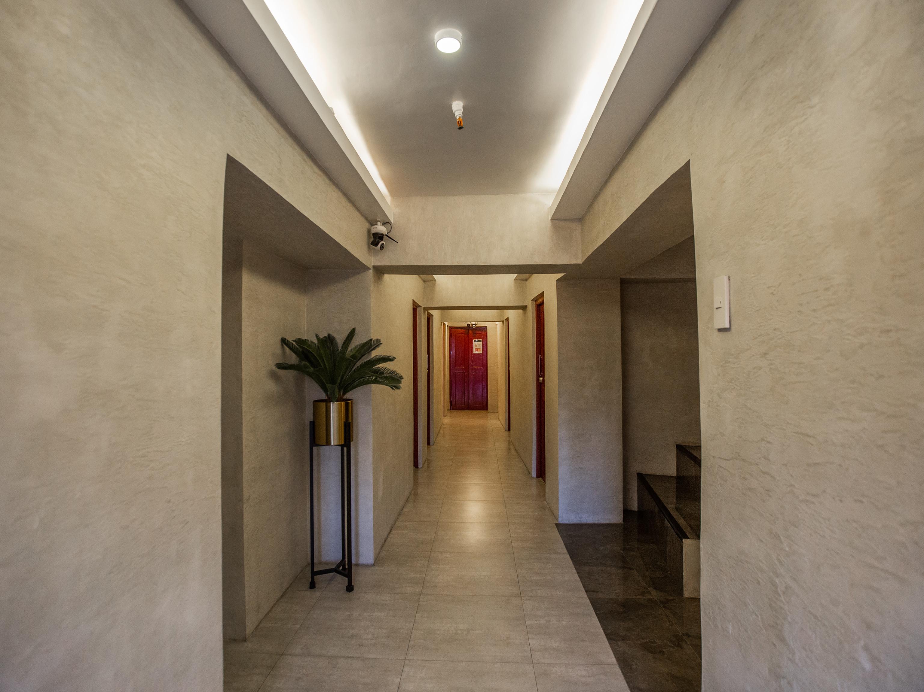 Circuit Hostel Makati City Екстериор снимка